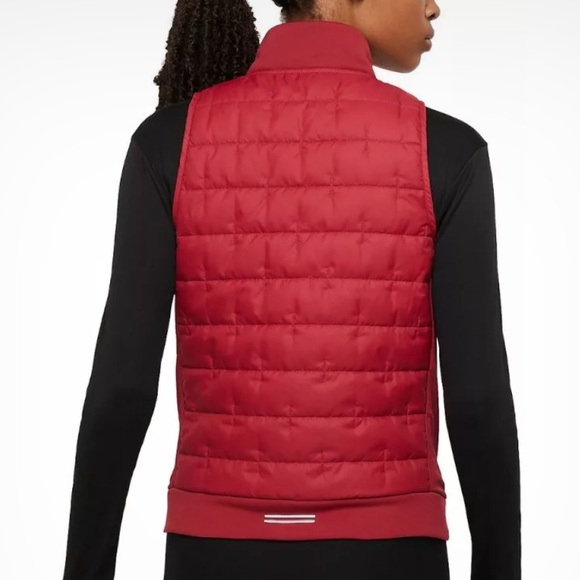 NIKE Therma-FIT Women’s Vest, Women’s Size M, Deep Red, Synthetic Running Coat - Picture 2 of 9
